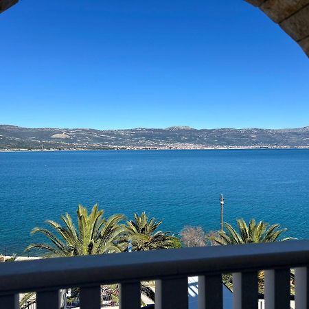 Hotel Vila Tina Arbanija Luaran gambar